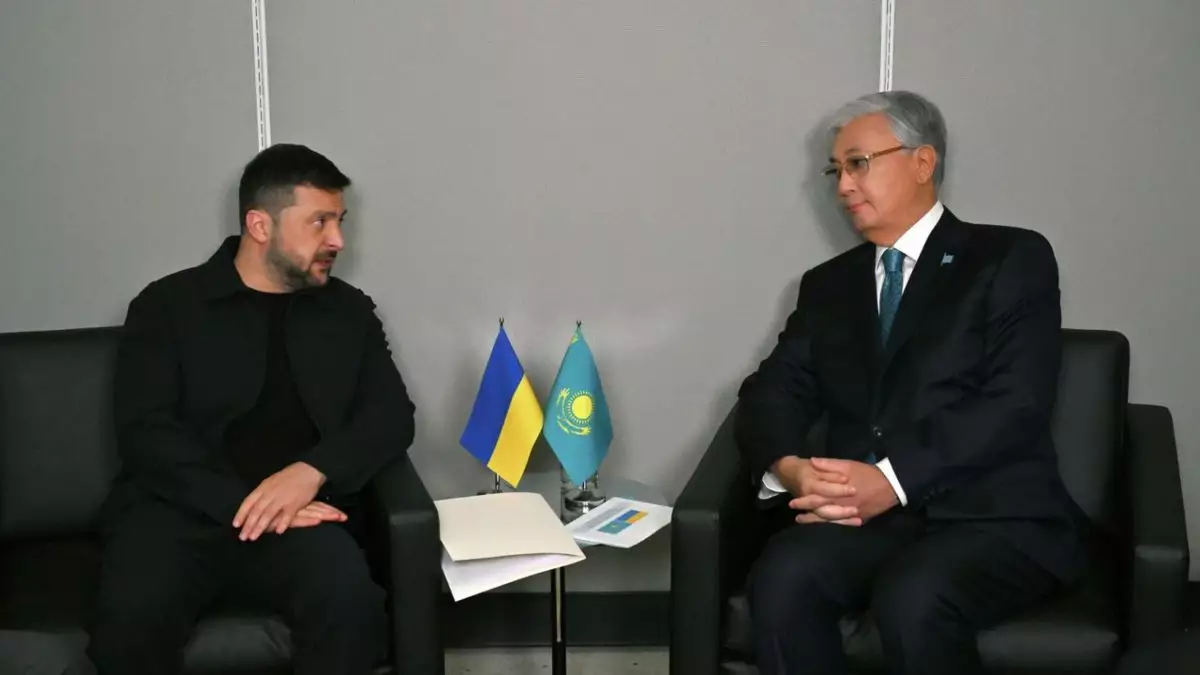 "Шынайы әрі дана үндеу": Украина Сыртқы істер министрі Тоқаевтың қақтығысты тоқтату туралы ұсынысын қолдады
