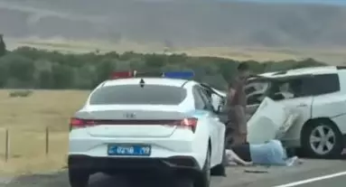 Жетісу облысында үш көлік соқтығысқан - видео