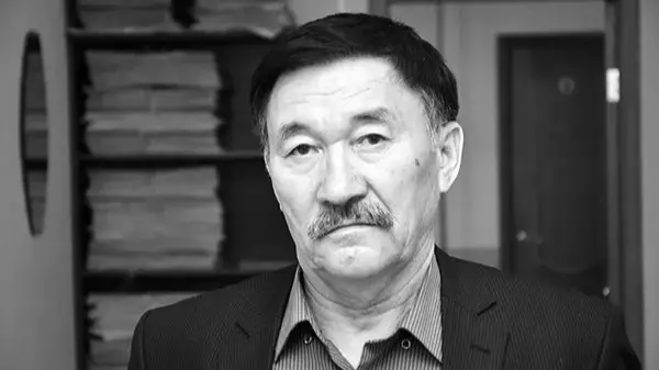  Белгілі тарихшы әрі жазушы Жұмабай Доспанов 74 жасында өмірден өтті 
