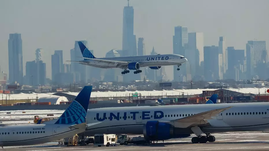United, по сообщениям, обратился к Delta Air Lines с предложением о потенциальном слиянии.