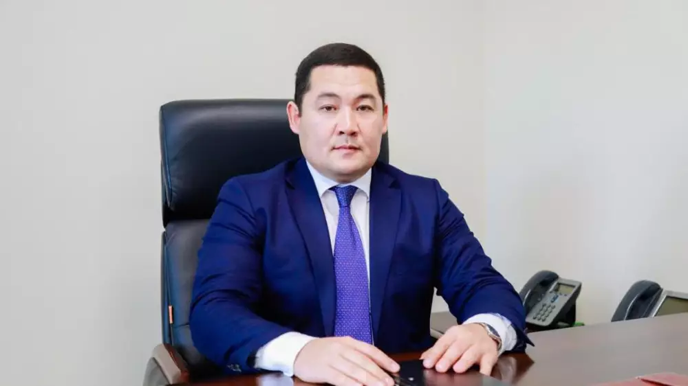 Стало известно, кто занял место Есета Байкена в акимате Астаны