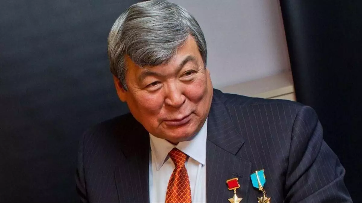  Қазақтың тұңғыш ғарышкері Тоқтар Әубәкіров 80 жасқа толды 