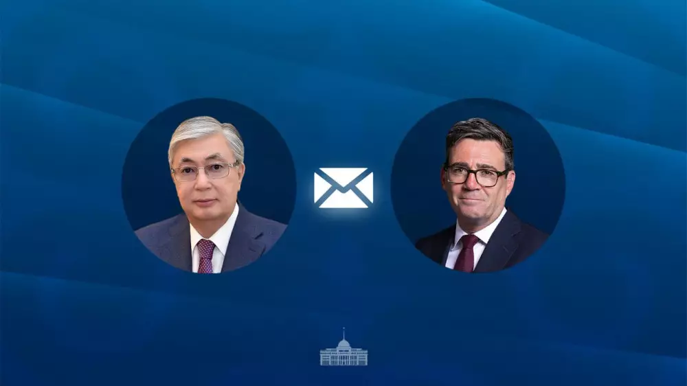 Токаев поздравил нового премьера Великобритании