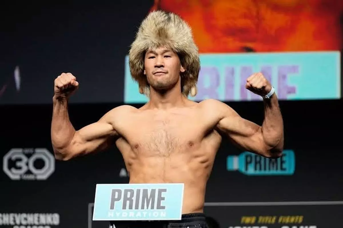 Шавкат Рахмонов не сможет вернуться в UFC до конца года
