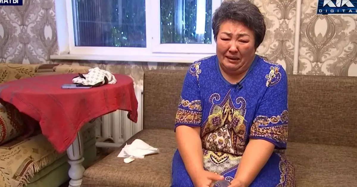  «Ойына келгенін істеген»: Алматыда мүгедектігі бар қыздың анасы қызы зорланғанын айтып, көмек сұрады 