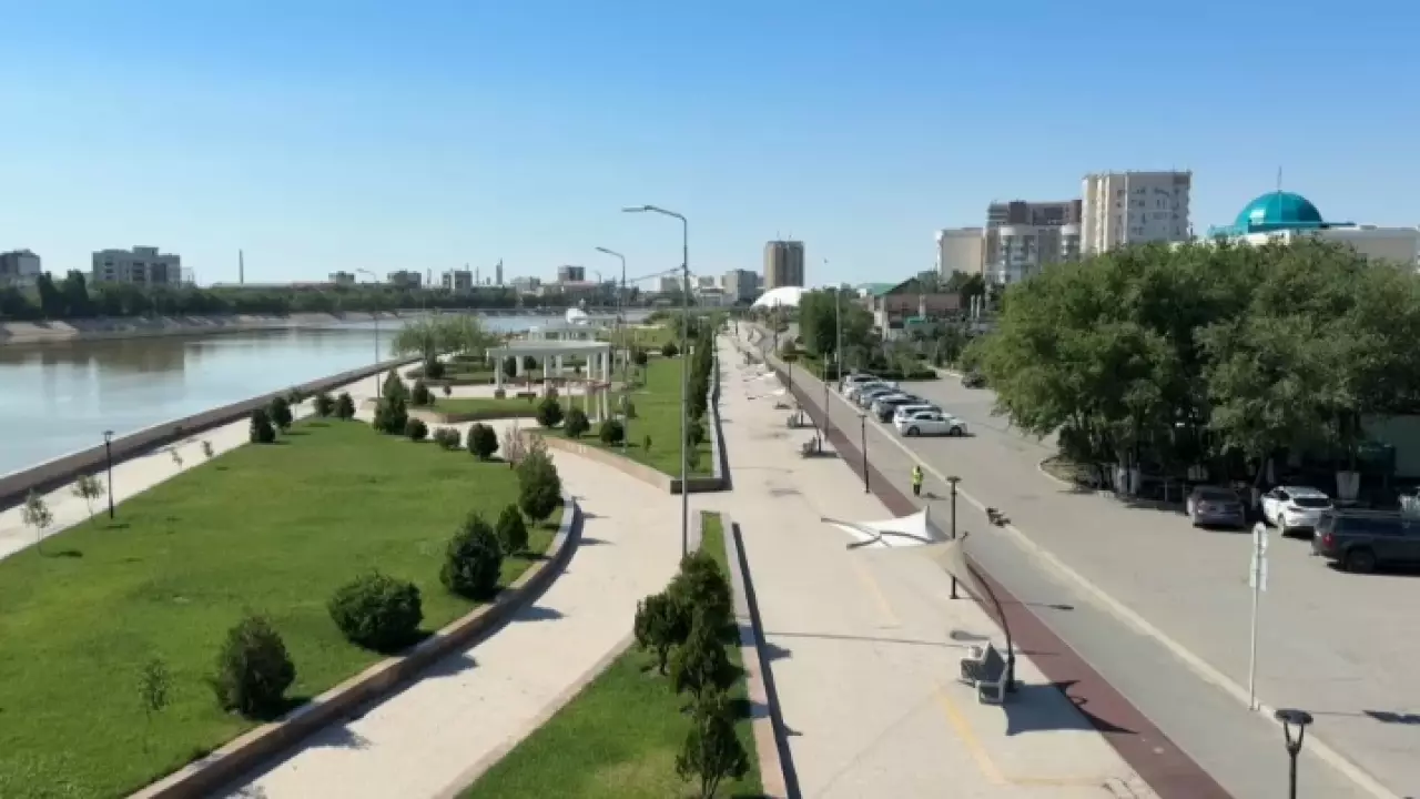 Сильная жара ожидается в ближайшие три дня в Казахстане