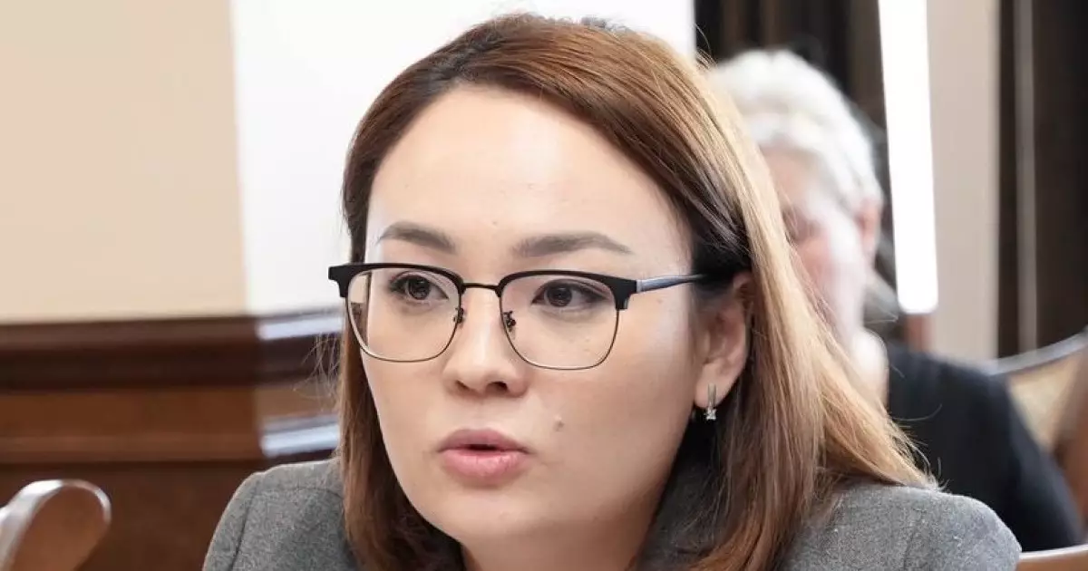  Жұлдыз Кәрім: Қазақстан парламенттік жүйенің жаңа кезеңіне қадам басты 