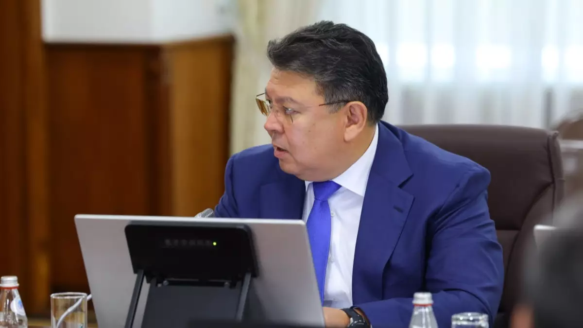  Қанат Бозымбаев ЭКСЖ Ұлттық жобасын іске асыру бойынша негізгі міндеттерді белгіледі 