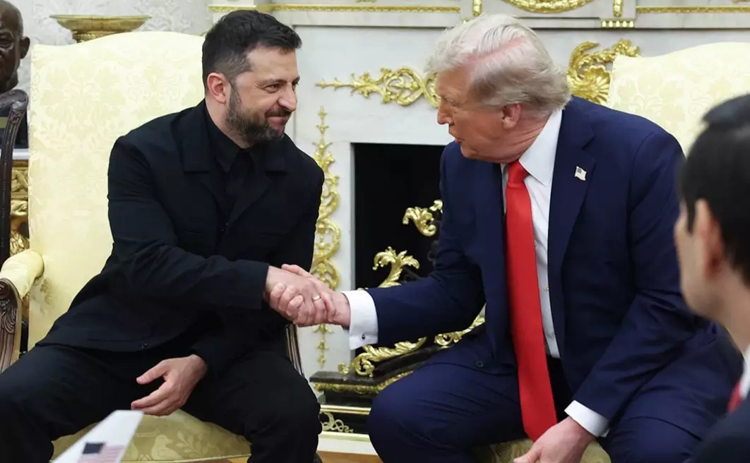  Зеленский Трамппен келіссөз жүргізу үшін АҚШ-қа барды 