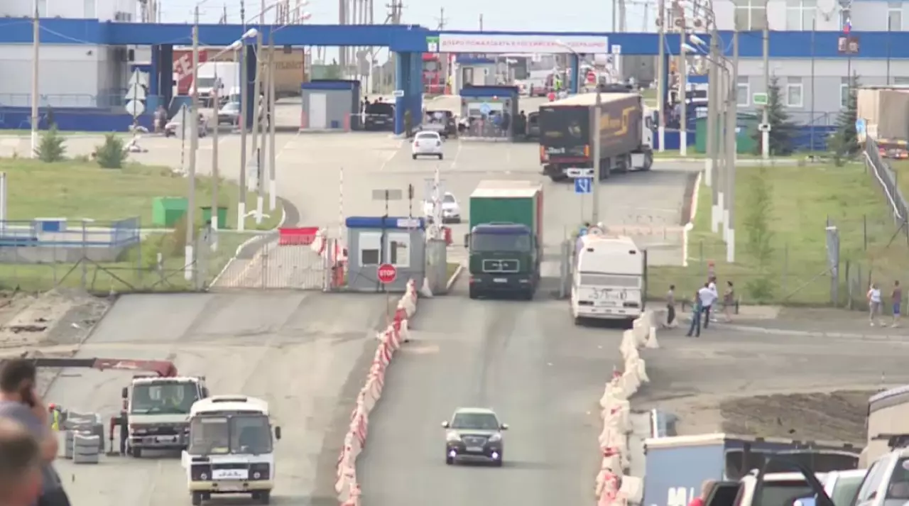 Нелегальный вывоз ГСМ предотвратили в Костанайской области