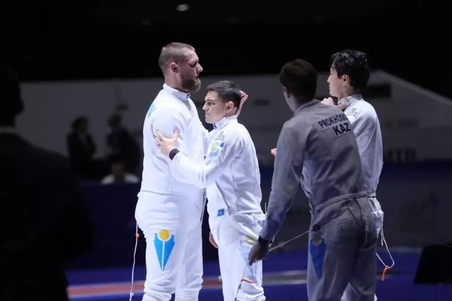 Тарихи жеңіс: қазақстандық семсерлесушілер әлем чемпионатында алтын медаль жеңіп алды