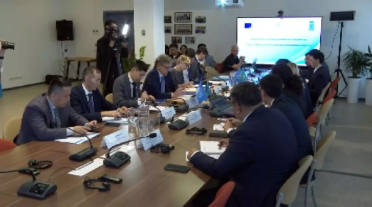 Жергілікті өзін-өзі басқаруды нығайтуға бағытталған бағдарлама