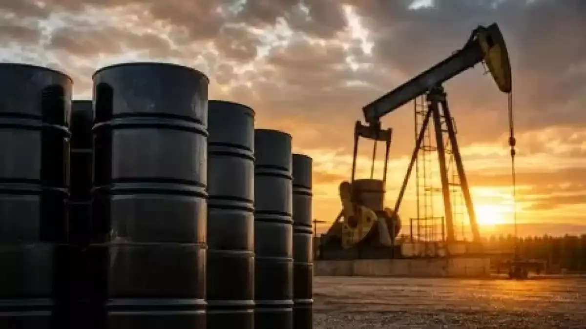 Әлемдік мұнай нарығы құбылды: Brent пен WTI арзандады