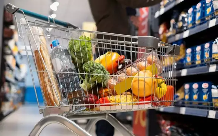 Казахстанцы стали есть больше мяса, молока и овощей