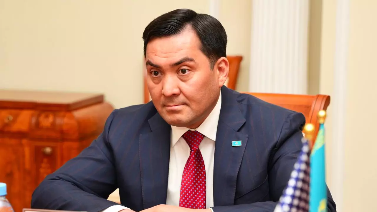 Энергетикалық қауіпсіздік: Ерлан Ақкенженов АҚШ елшісімен маңызды келіссөз жүргізді