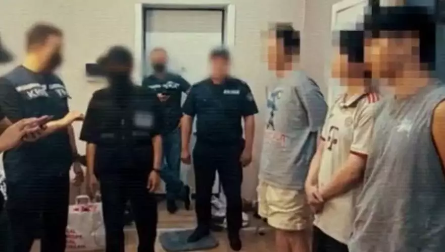 КНБ пресек деятельность мошеннического колл-центра