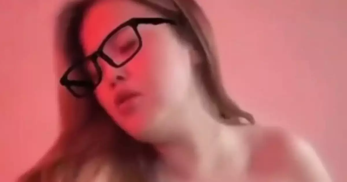  TikTok-та балағат сөз айтқан бойжеткен 10 тәулікке қамалды 