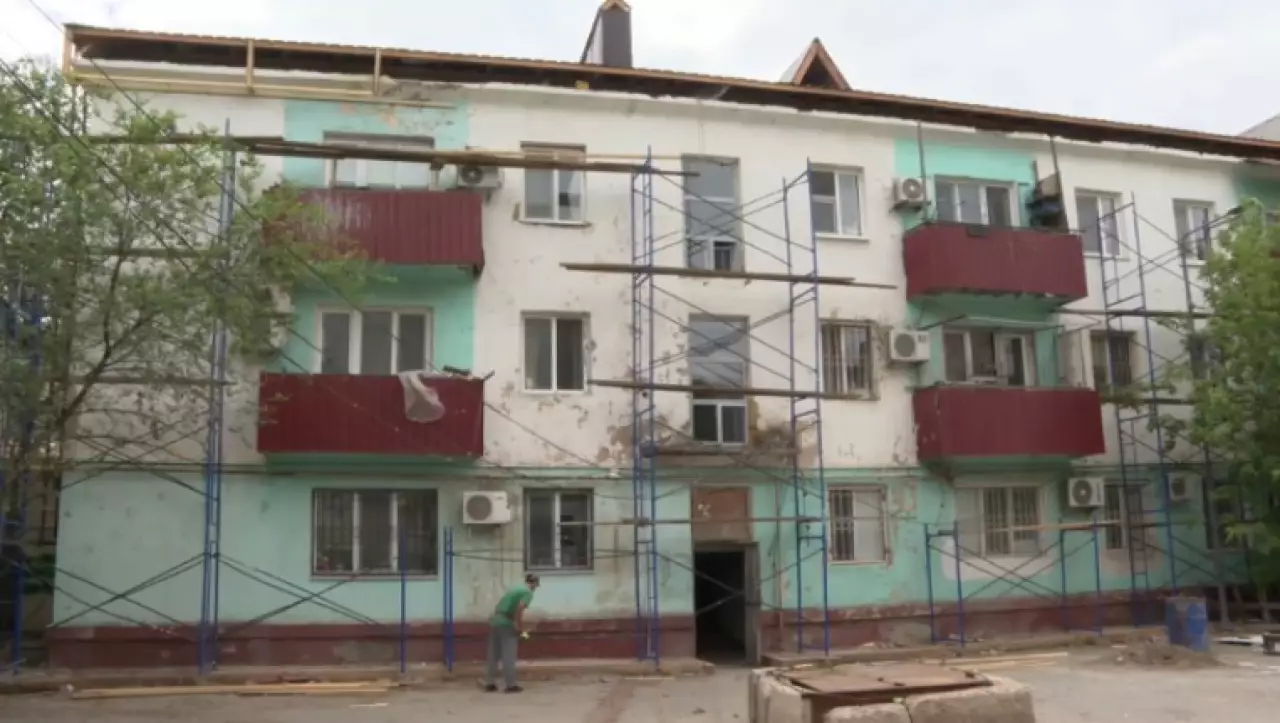 Старый жилой фонд обновляют в Атырау