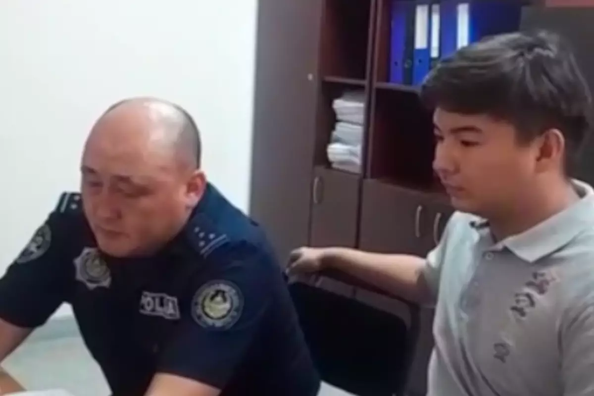 Нецензурное видео в TikTok довело молодого казахстанца до ареста