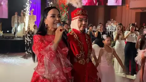 Айгүл Иманбаеваның ұлы қарындасының тойына неге бармағаны мәлім болды