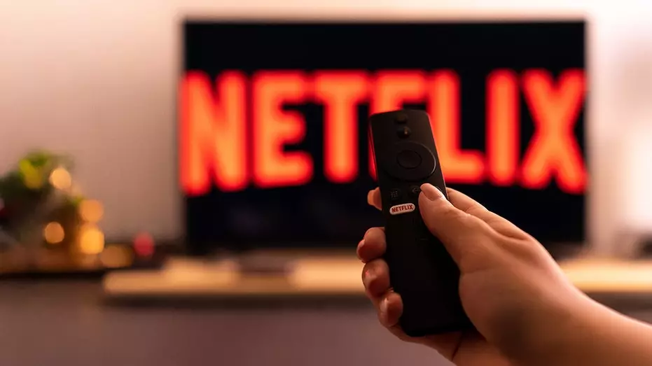 Netflix подан иск на 105 миллионов долларов после исчезновения триллера о Второй мировой войне с Николасом Кейджем, что вскрыло риски утечек.