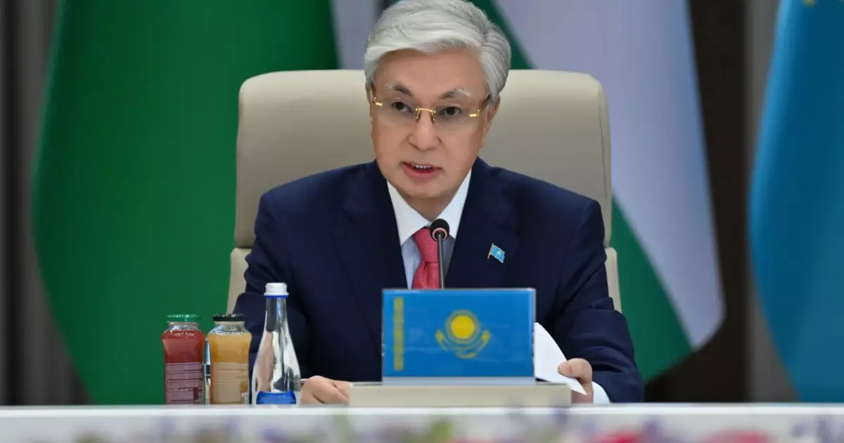  Президент Орталық Азия және Әзербайжан мемлекеттері басшыларының бейресми Консультативтік кездесуіне қатысты 