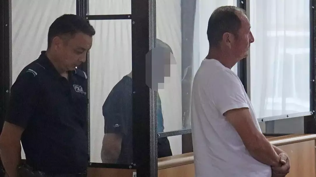 «Әйелін тұншықтырып, пышақтап өлтіріп, мәйітін әжетханаға тастаған»: Қостанай соты үкім кесті
