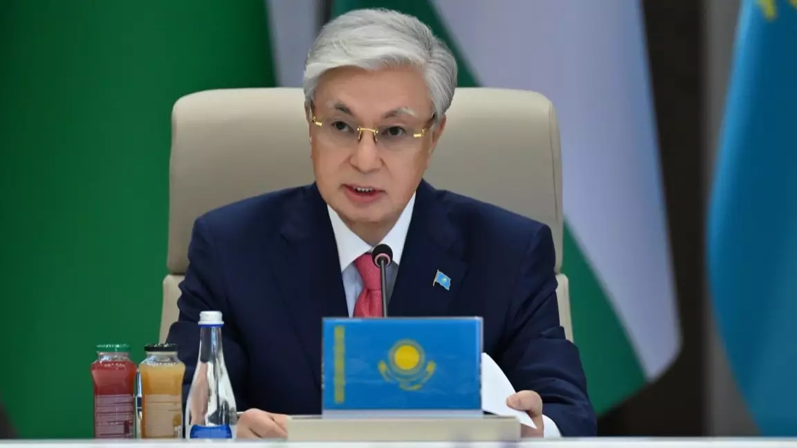  Тоқаев: `Орталық Азияның әлемдік аренадағы үні айқын әрі салмақтырақ шыға бастады` 