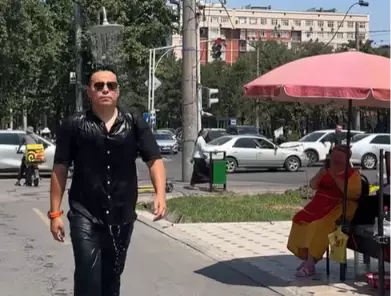 Аптап ыстыққа қарсы Креатив: Әлеуметтік желіде хит болған портативті душ