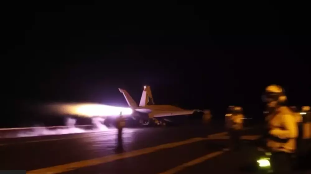 США и Израиль готовятся к новым атакам Ирана с целью принуждения к капитуляции - СМИ