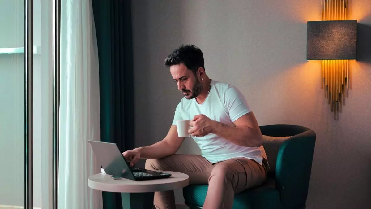 Отель подвергся фишинговой атаке через Wi-Fi, нацеленной на кражу учетных данных Microsoft у гостей.