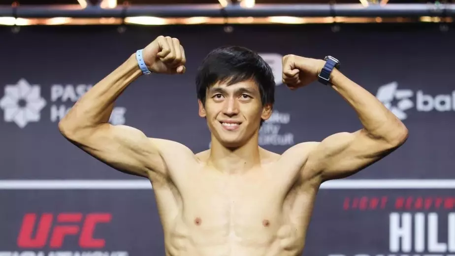 Бывший боец UFC Азат Максум подписал контракт с казахстанской лигой NAIZA