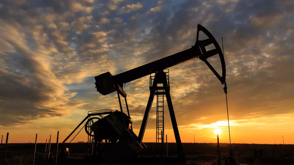 Казахстан и ещё шесть стран приняли важное решение по добыче нефти