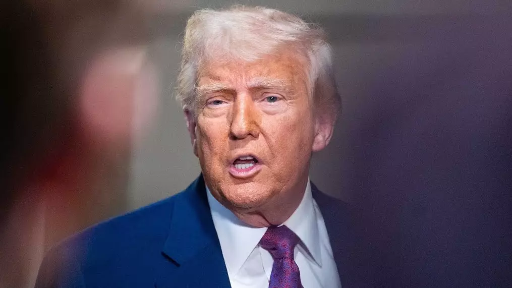 Келісім жасалды: Трамп Иранға соққы жасауды тоқтатты