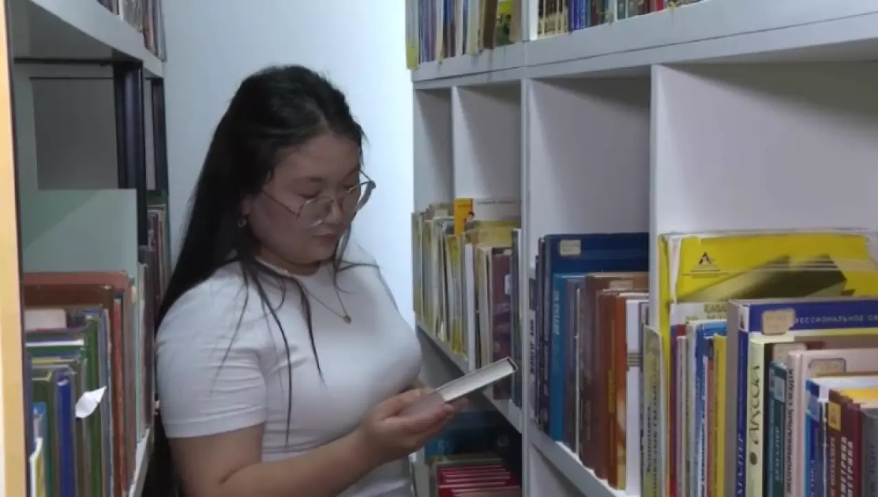 Казахстанская молодежь выбирает книги