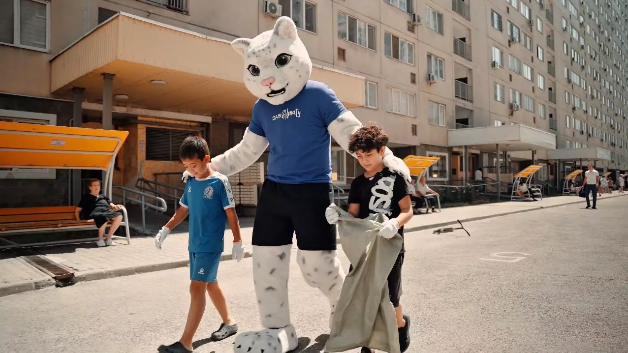 Алматыда ALMA LOVE 2026 фестивалінің алғашқы күні EcoDay экологиялық акциясымен өтті