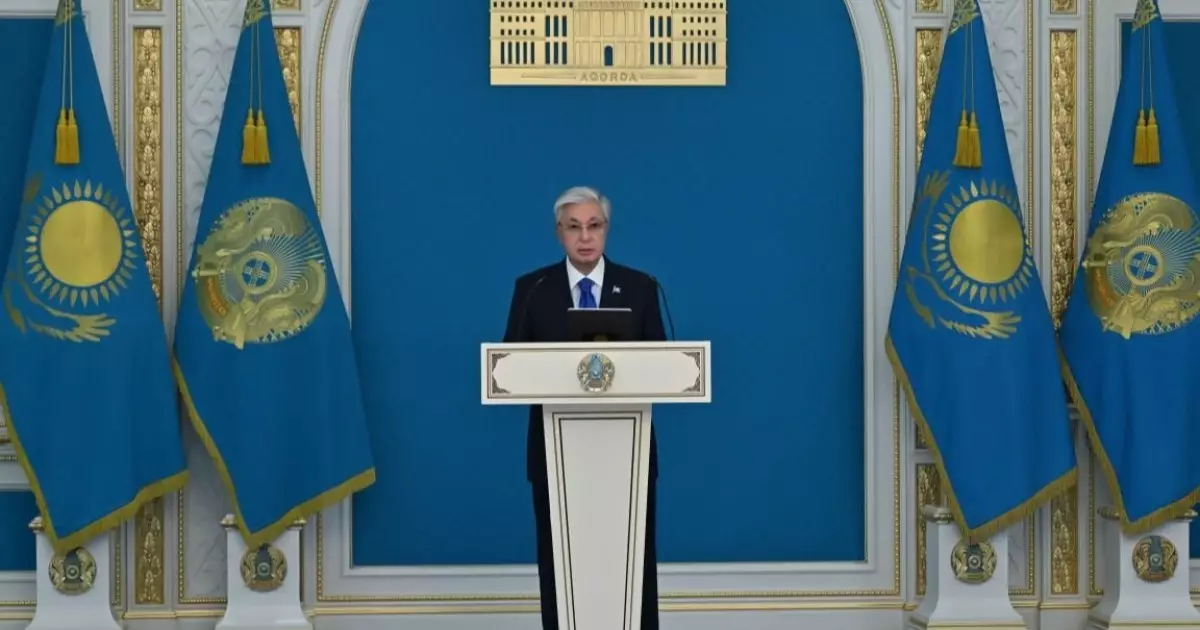  Тоқаев: «Бейнеу – Сексеуіл» жолы Қытай мен Еуропаны жалғайтын «алтын көпір» болады 