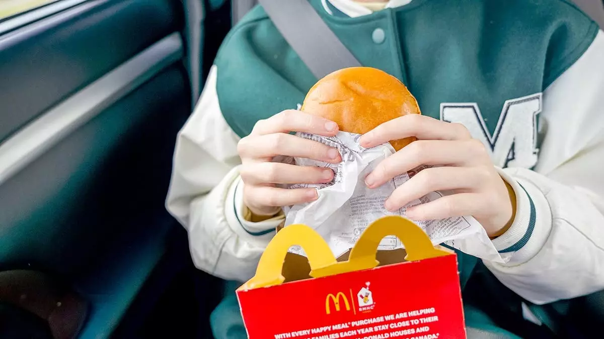 Что заказать вместо салата: блюда без листьев салата в McDonald's, Burger King, Chick-fil-A, Taco Bell и других сетях.