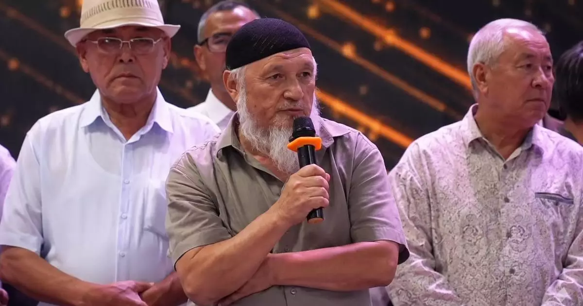  «Әйелдер мен ер адамдар бөлек отыруы керек» деген сөз жұртты шулатты 
