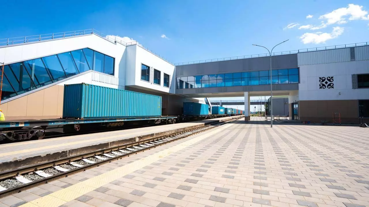 В Казахстане обновили 70 железнодорожных вокзалов: что изменилось