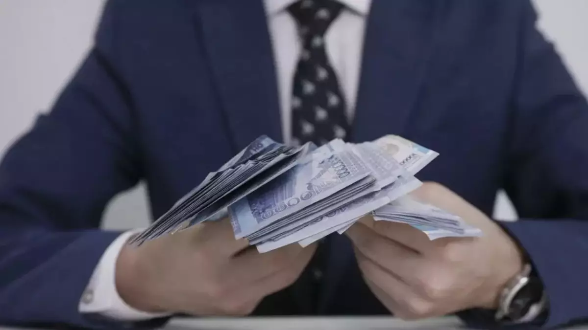  Дәрігерлердің орнына тест тапсырған: Оралдағы заңсыз схемаға нүкте қойылды 