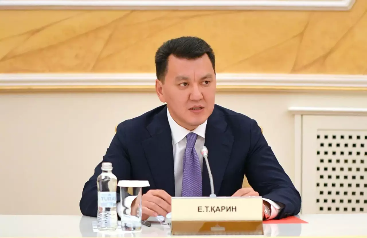 Ерлан Қарин: Мемлекет заңдары діни шектеулерден жоғары тұрады