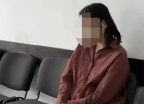 Ақтөбеде TikTok-та балағат сөз айтқан әйел айыппұл арқалады