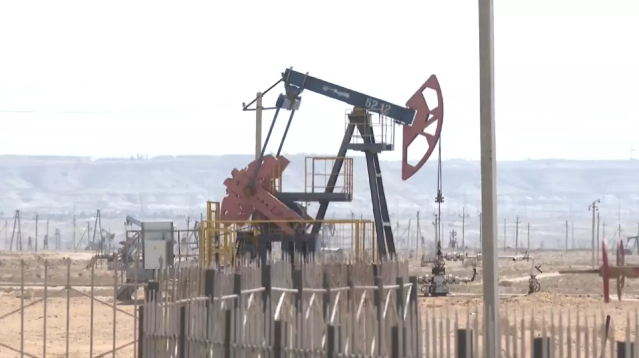 Казахстан наращивает переработку нефти