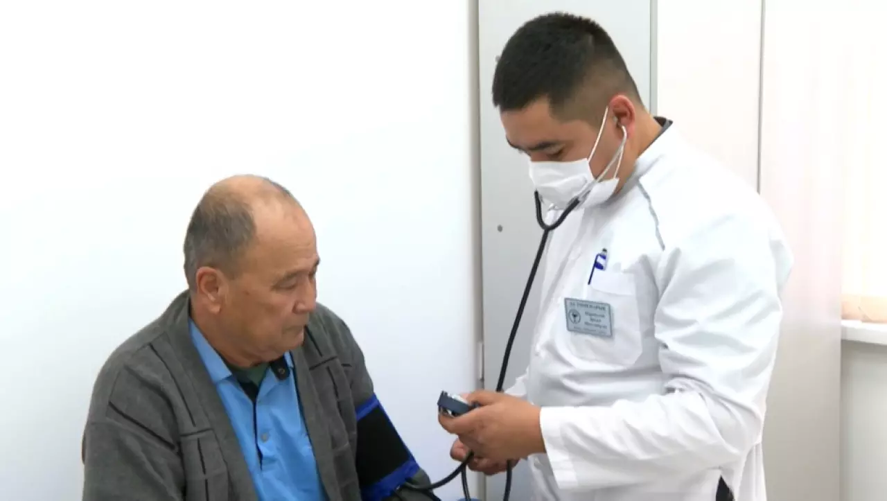 Медпомощь в казахстанских сёлах стала доступнее