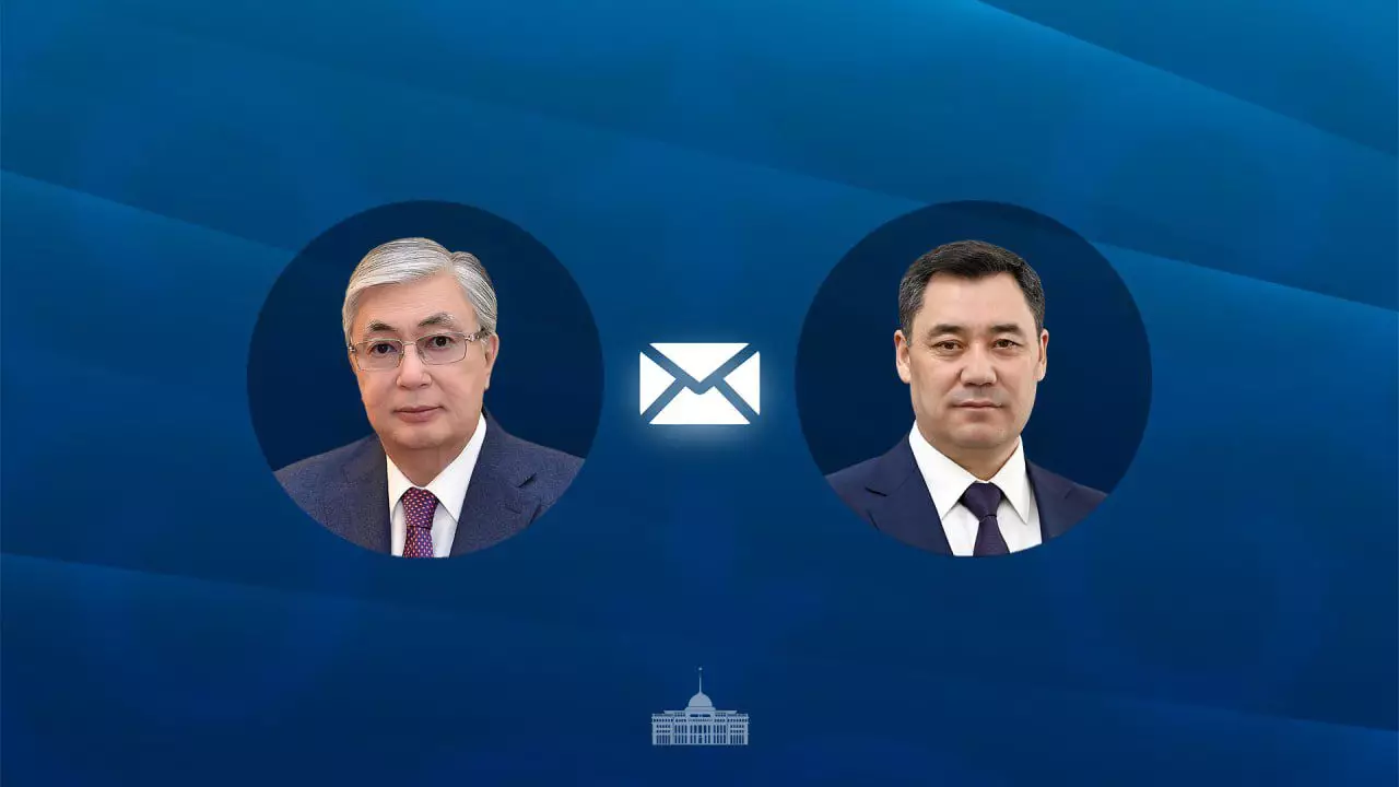 Қасым-Жомарт Тоқаев Садыр Жапаровты Қырғызстанның Тәуелсіздік күнімен құттықтады