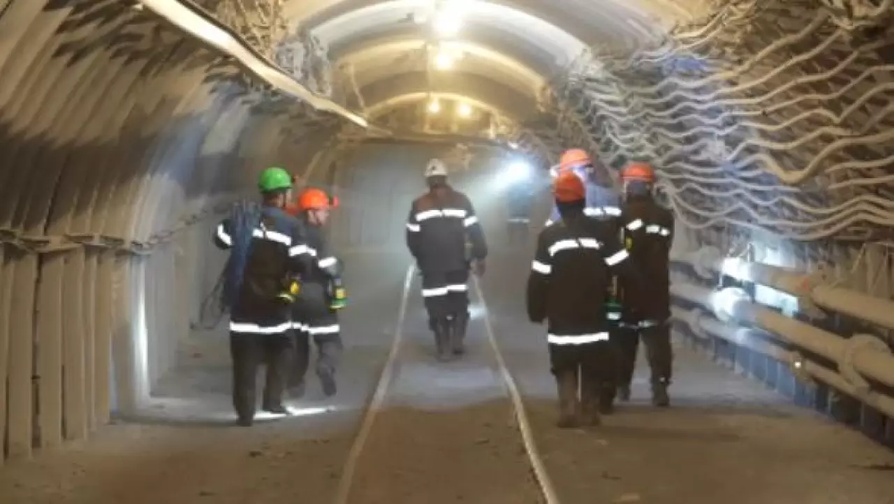 Қарағанды облысында көпке үлгі кеншілер әулеті тұрады
