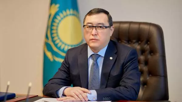 Марат Султангазиев освобождён от должности акима Алматинской области
