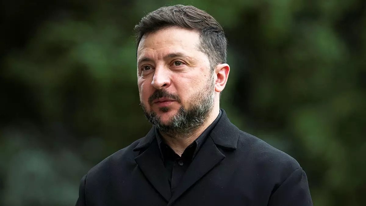 Премьер-министр заявил, что дрон едва не столкнулся с самолетом Зеленского перед вылетом на похороны короля Норвегии