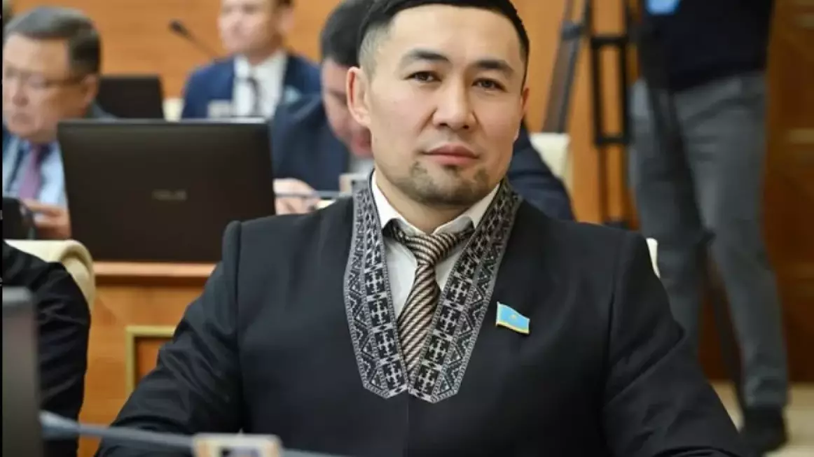 Анамның туған күн еді: енді Құрылтайда Ардақ Назаров сияқты құттықтау айтуға болмайды